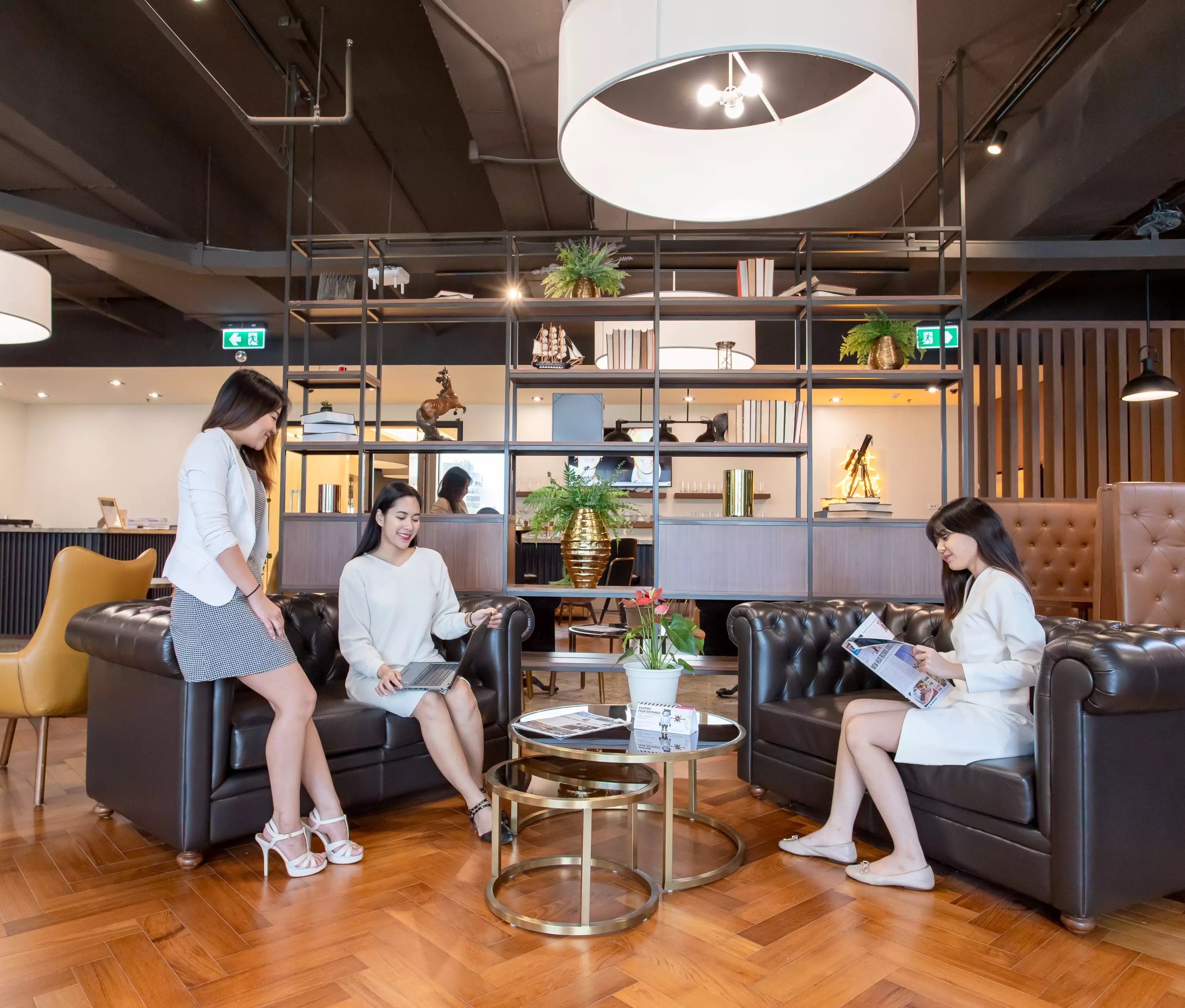 /media/33878/thailand-coworking-slide-3.jpg